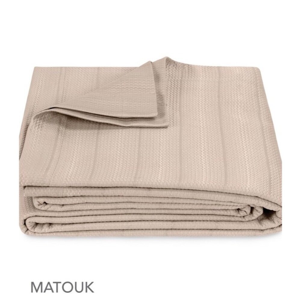 Matouk Augusta Full/Queen Coverlet $448 Dune